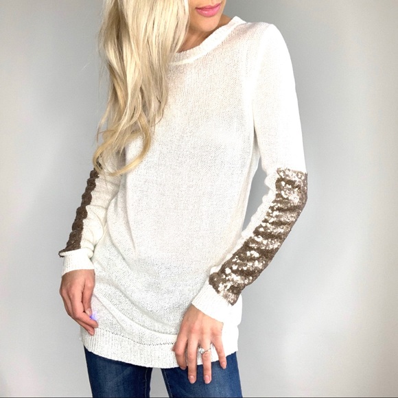 Sweaters - Ivory Thin Gold Sequin Sleeve Tunic  Sweater M/L